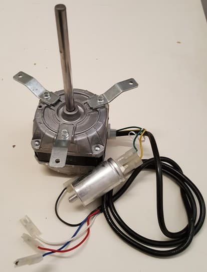 Lüftermotor mit 3Fuß Befestigung (Welle 110mm)