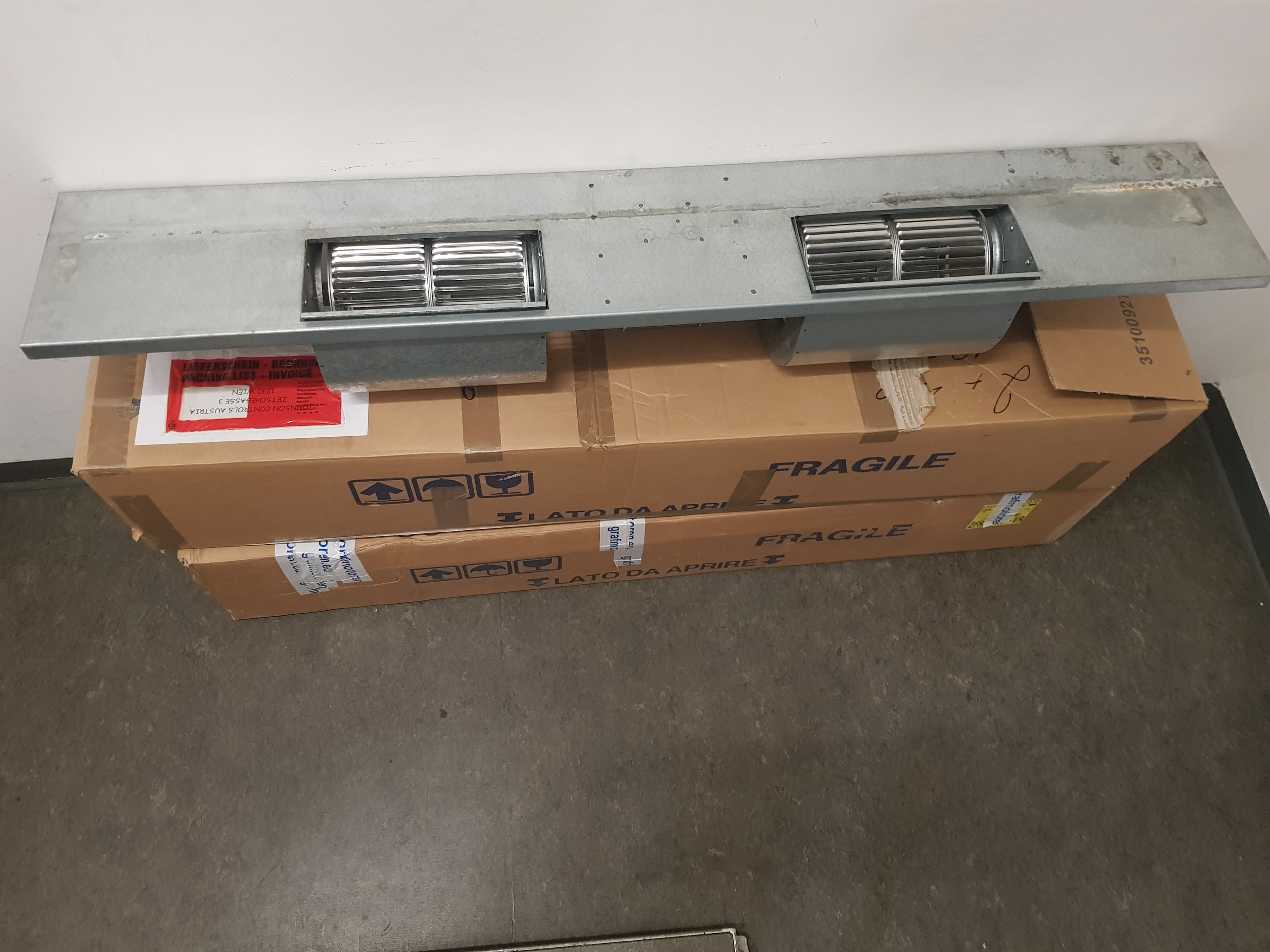 Verschiedene Fan Coil Einheiten und Motoren ab 45,60 EUR