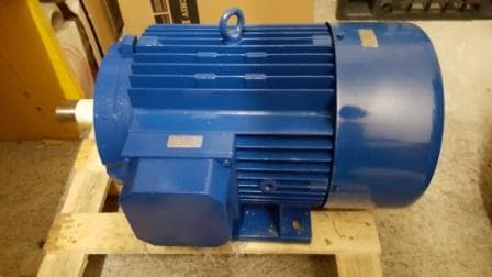 Drehstrommotor für Lüfterantrieb (2Drehzahlen)